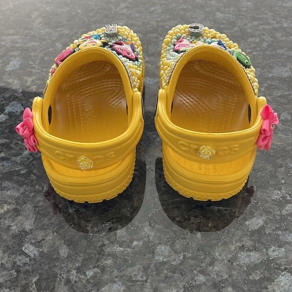 Custom Made Baby Shark Crocs - Picture 2 of 6